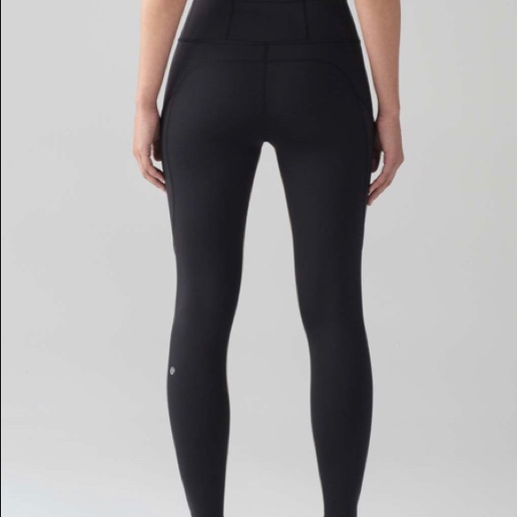 Lululemon Fast and Free 7/8 Legging - Picture 3 of 12